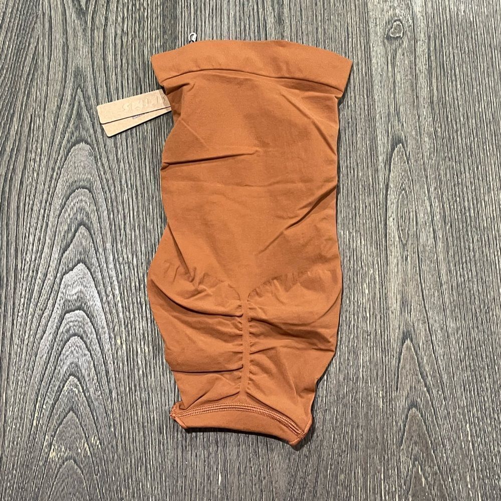 NWT Skims Shapewear Everyday Sculpt High Waisted Brief Seamless Bronze Size XXS - Picture 4 of 4